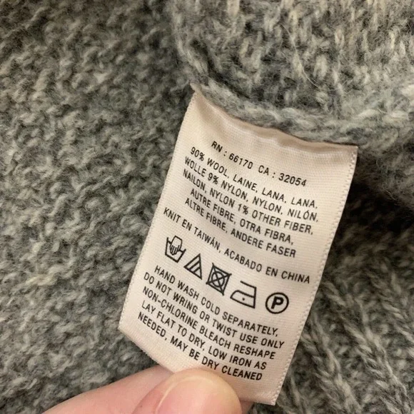 Charlie & Robin Anthropologie Cardigan Sweater Size M Gray Cable Knit Wool Blend - Picture 7 of 12